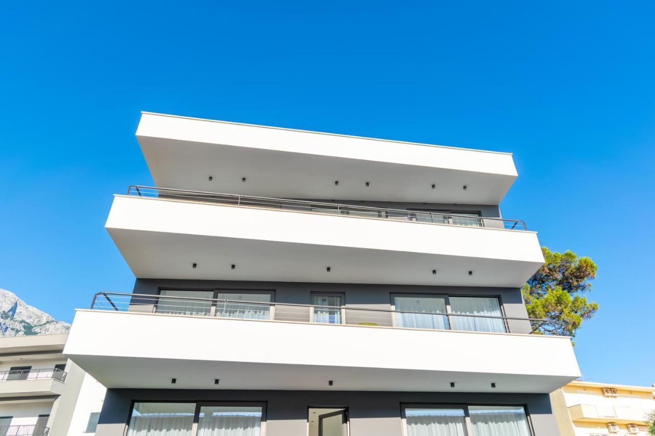 Apartmani Pino 1 Baska Voda Luaran gambar