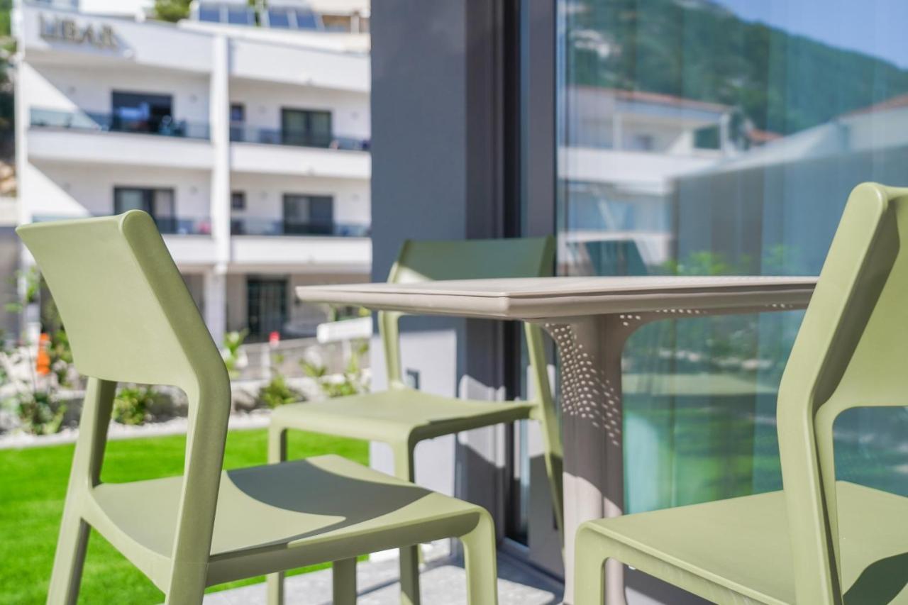 Apartmani Pino 1 Baska Voda Luaran gambar
