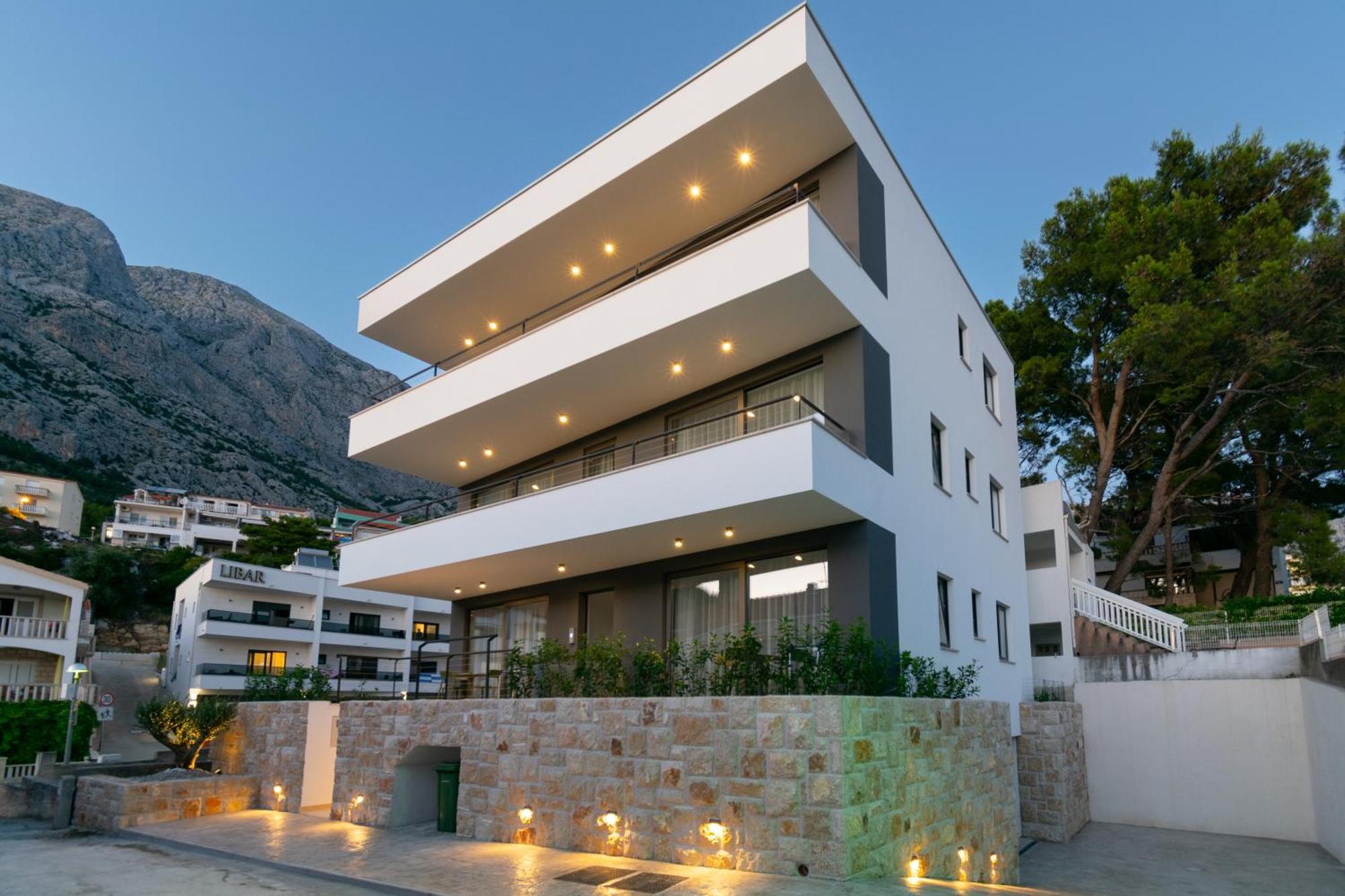Apartmani Pino 1 Baska Voda Luaran gambar